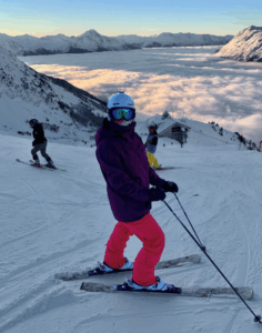 Skiing in Alaska: Epic Resorts, Backcountry & Heli-Ski Adventures - Alaska Air Forwarding - Photo: ©Tony Schofield